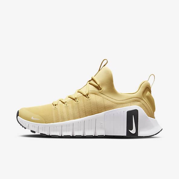 Nike metcon cyber monday top